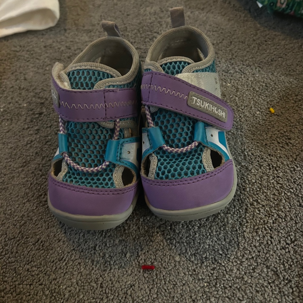 Kids shoes